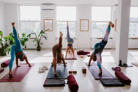 Nowy Kurs Shakti Joga! Pogłębiona praktyka jogi: SKRĘTY KRĘGOSŁUPA